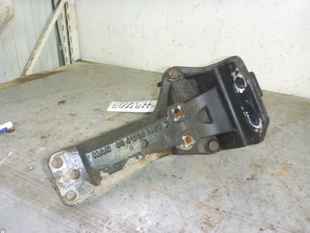 Кронштейн кабины