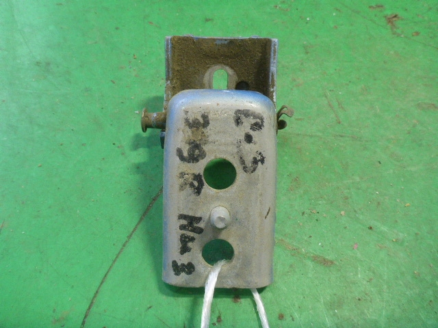 Петля двери задней правой нижняя