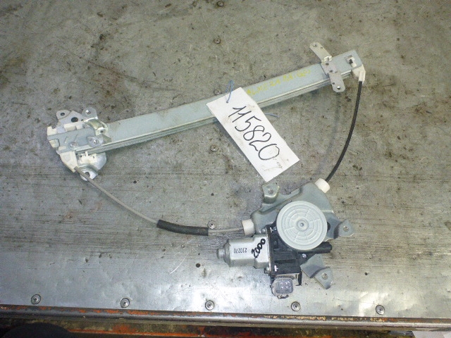 Стеклоподъемник электр. передний правый