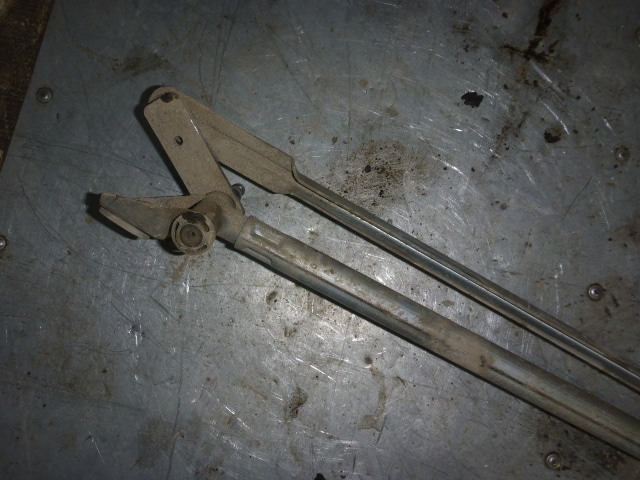 Трапеция стеклоочистителей