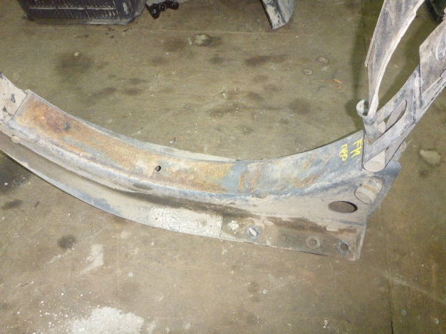 Кронштейн крепления топливного бака