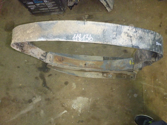 Кронштейн крепления топливного бака