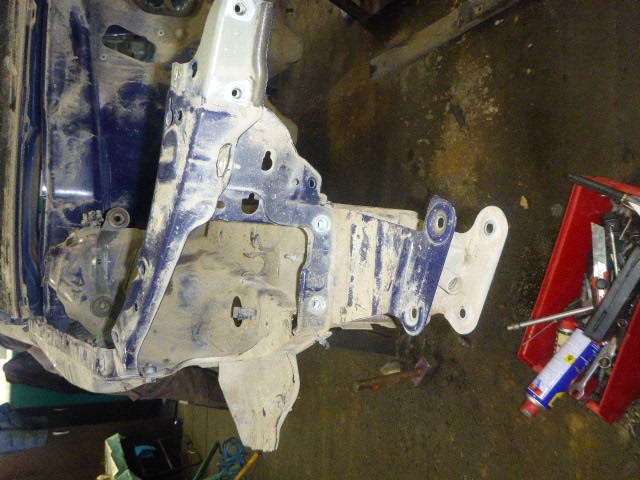 Лонжерон передний правый