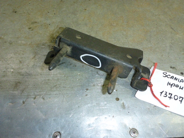 Кронштейн (сопут. товар)