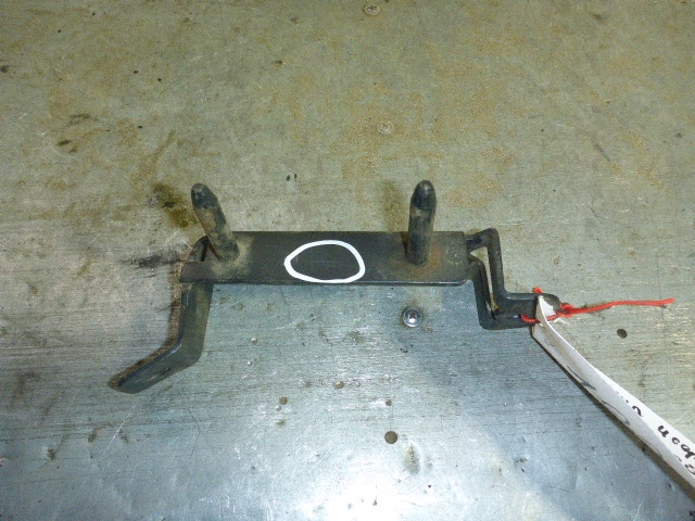 Кронштейн (сопут. товар)