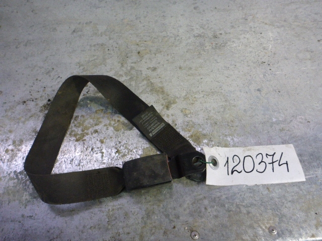 Ремень безопасности