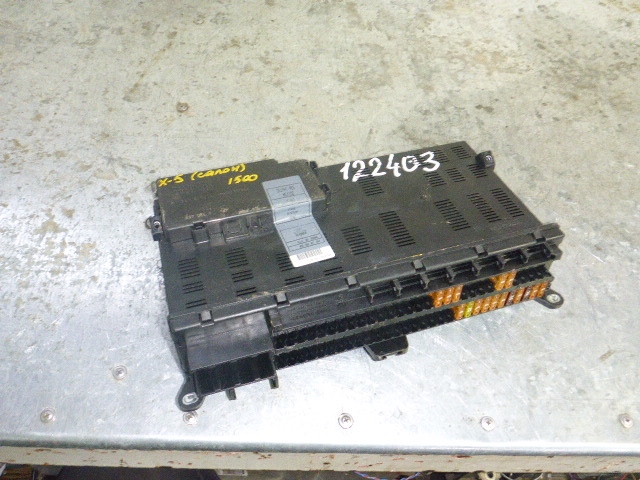 Блок предохранителей