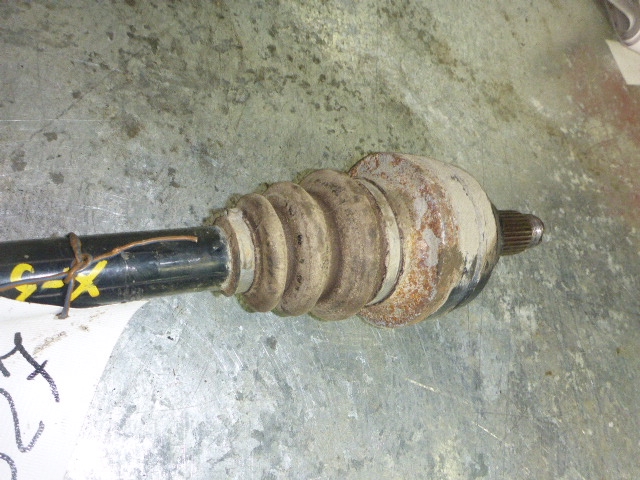 Полуось задняя левая