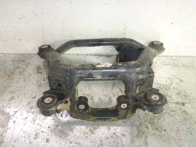 Балка задняя