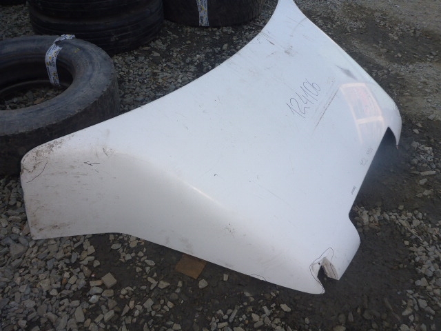 Спойлер (дефлектор) крышки багажника