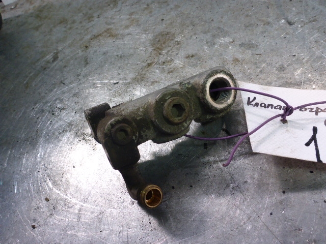 Регулятор давления тормозной системы