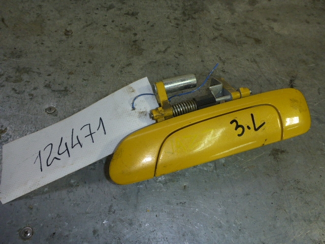 Ручка двери задней наружная левая