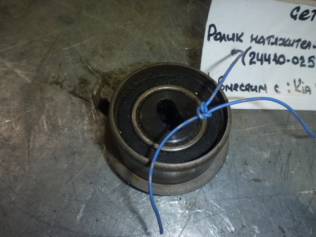 Ролик-натяжитель