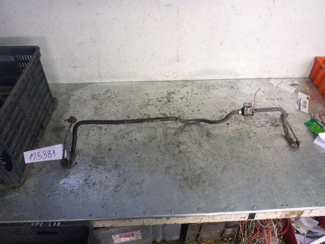 Стабилизатор передний