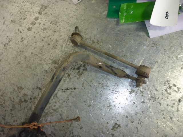 Стабилизатор передний