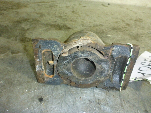 Отбойник передней рессоры