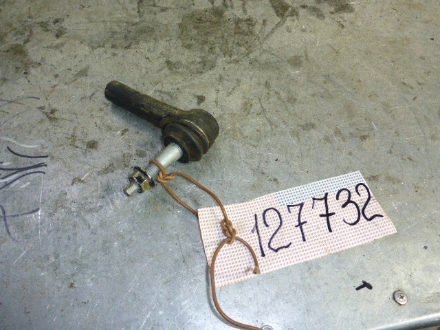 Наконечник рулевой левый