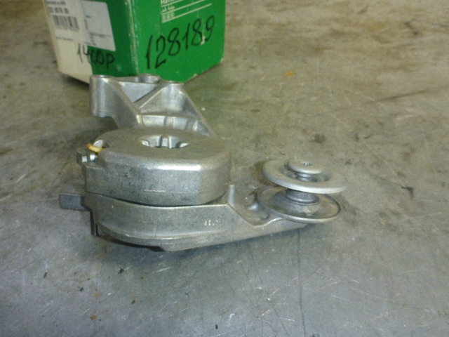 Кронштейн ролика-натяжителя руч. ремня