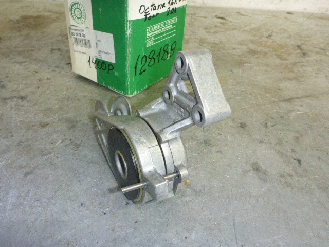 Кронштейн ролика-натяжителя руч. ремня