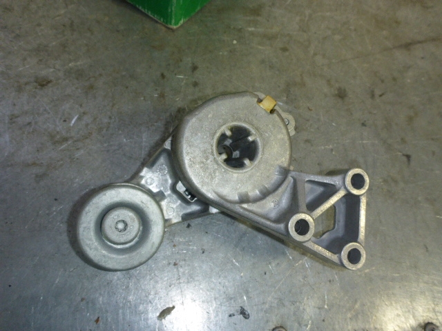 Кронштейн ролика-натяжителя руч. ремня