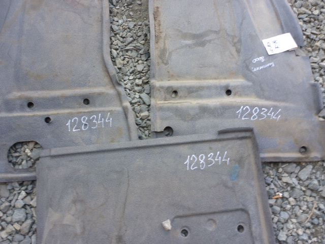 Покрытие напольное (ковролин)