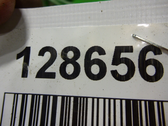 Петля капота правая