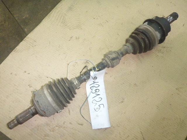 Полуось передняя левая