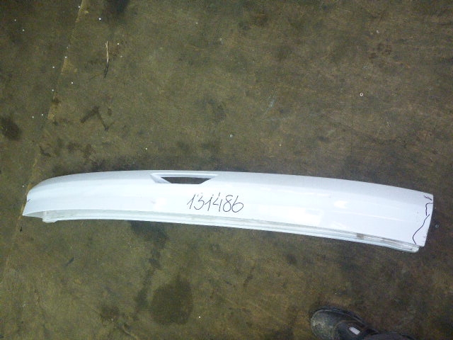 Накладка двери багажника