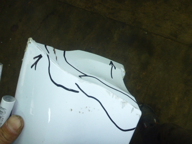 Накладка двери багажника