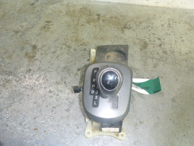 Кулиса МКПП / АКПП