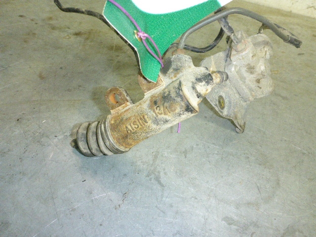 Цилиндр сцепления рабочий