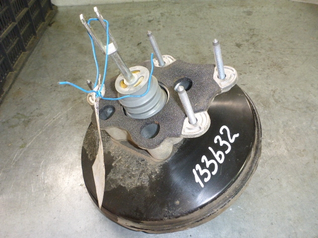 Усилитель тормозов вакуумный