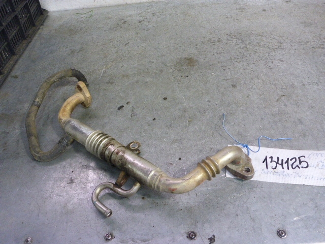 Трубка картерных газов