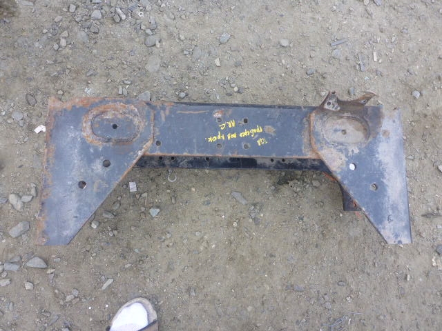 Траверса рамы поперечная