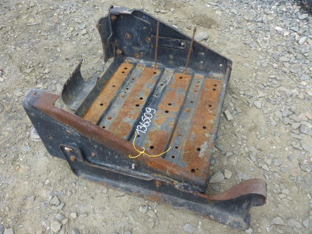 Крепление АКБ (корпус/подставка)