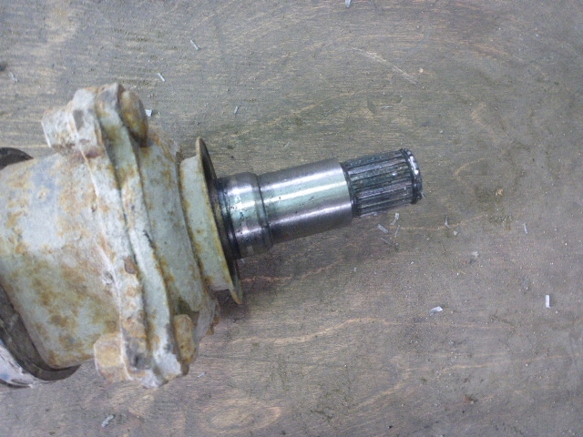 Полуось задняя правая