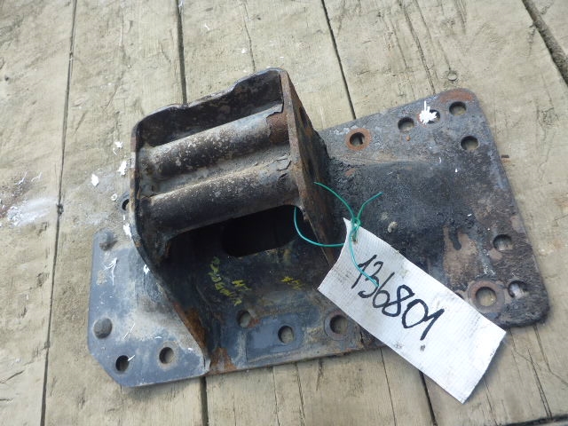 Кронштейн (сопут. товар)