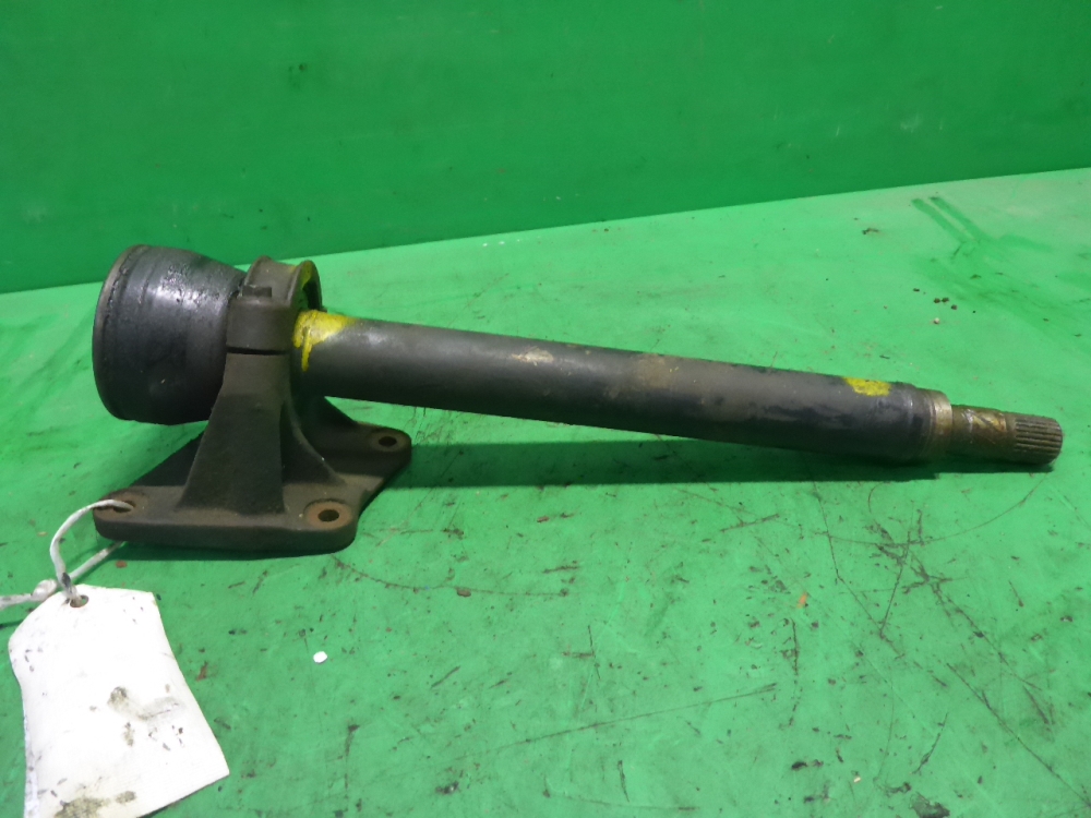 Полуось промежуточная (привод)