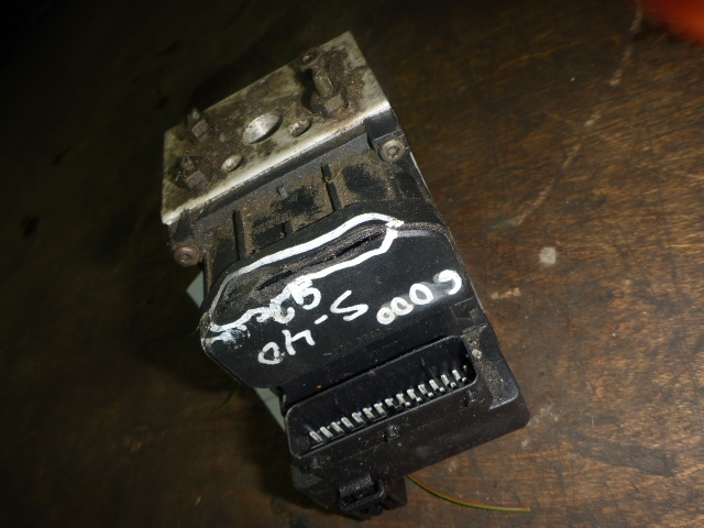 Блок ABS (насос)
