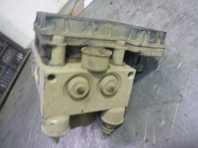 Блок ABS (насос)