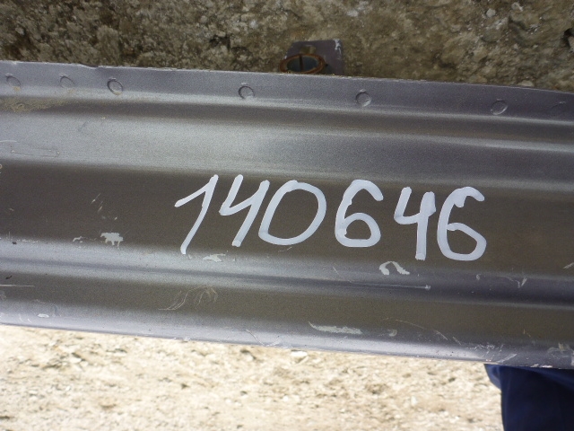 Порог со стойкой правый