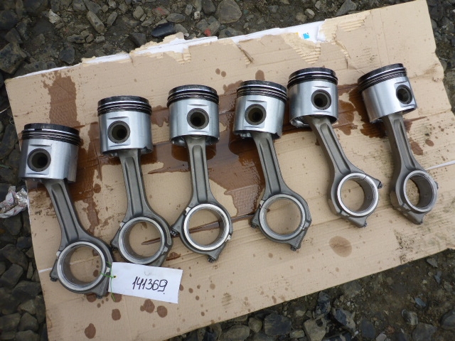 Поршень с шатуном