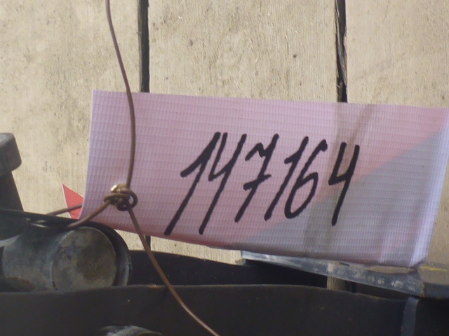 Кронштейн крепления топливного бака