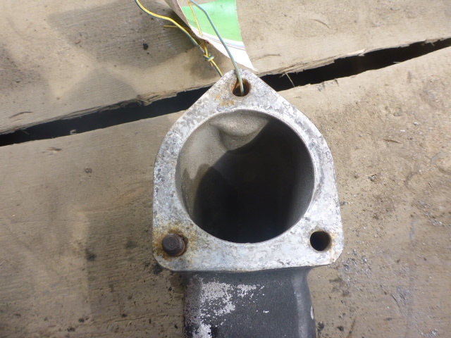 Патрубок радиатора