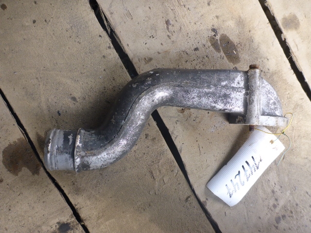 Патрубок радиатора