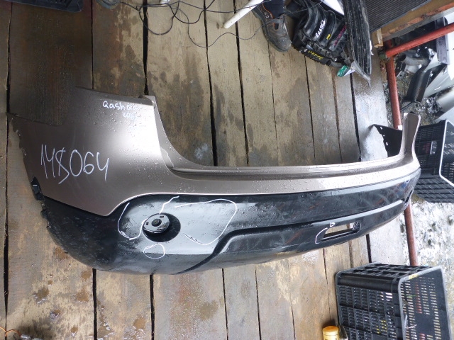 Маслозаливная горловина