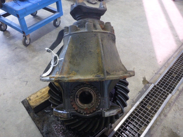 Редуктор заднего моста