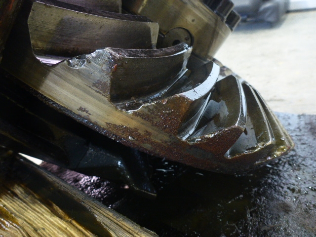 Редуктор заднего моста