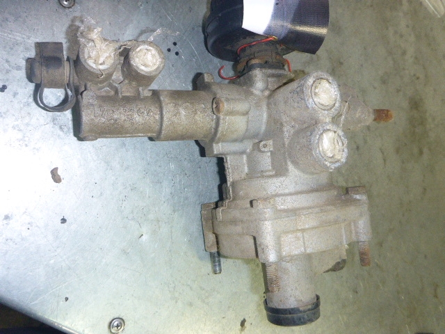 Регулятор давления тормозной системы