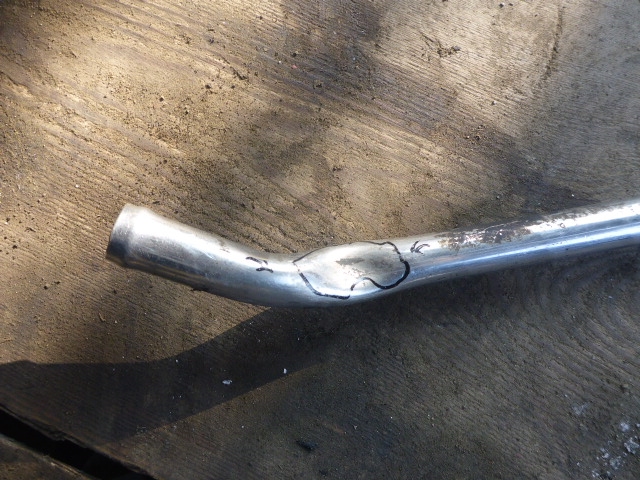 Трубка системы охлаждения